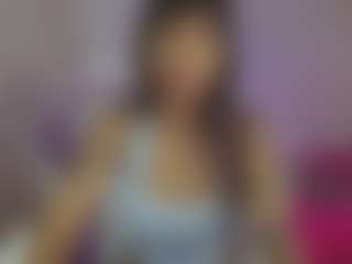YazminRoyal's Live Sex Cam Show