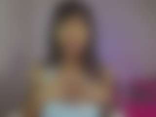 YazminRoyal's Live Sex Cam Show