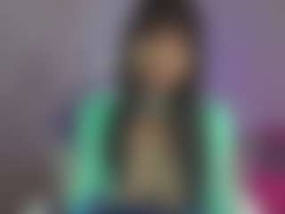 YazminRoyal's Live Sex Cam Show