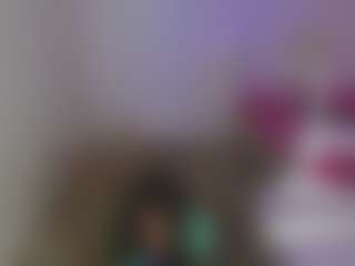 YazminRoyal's Live Sex Cam Show