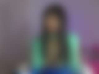 YazminRoyal's Live Sex Cam Show