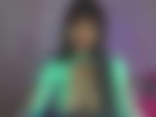 YazminRoyal's Live Sex Cam Show