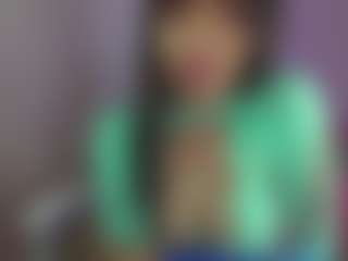 YazminRoyal's Live Sex Cam Show