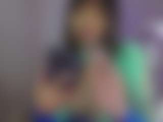 YazminRoyal's Live Sex Cam Show
