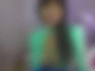 YazminRoyal's Live Sex Cam Show