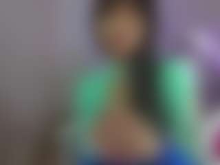 YazminRoyal's Live Sex Cam Show