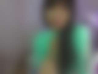 YazminRoyal's Live Sex Cam Show