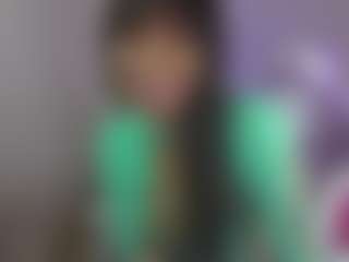 YazminRoyal's Live Sex Cam Show