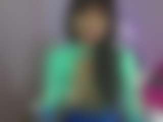 YazminRoyal's Live Sex Cam Show