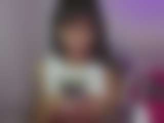 YazminRoyal's Live Sex Cam Show