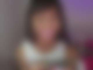 YazminRoyal's Live Sex Cam Show