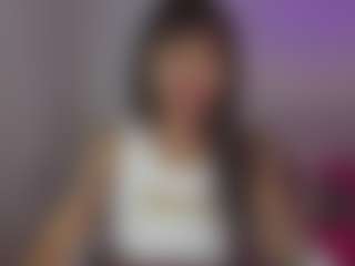 YazminRoyal's Live Sex Cam Show