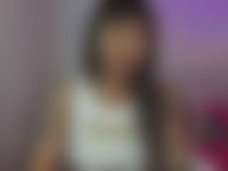 YazminRoyal's Live Sex Cam Show