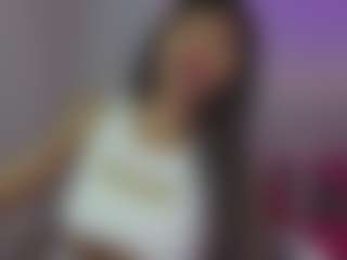YazminRoyal's Live Sex Cam Show