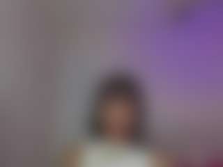 YazminRoyal's Live Sex Cam Show