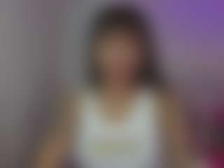 YazminRoyal's Live Sex Cam Show