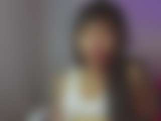 YazminRoyal's Live Sex Cam Show