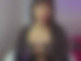 YazminRoyal's Live Sex Cam Show