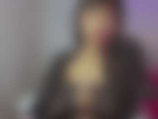 YazminRoyal's Live Sex Cam Show