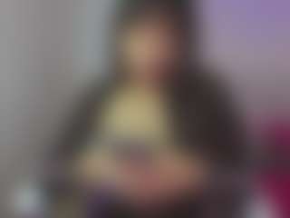 YazminRoyal's Live Sex Cam Show
