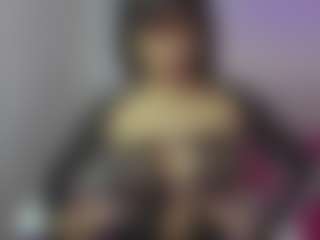 YazminRoyal's Live Sex Cam Show