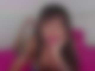YazminRoyal's Live Sex Cam Show
