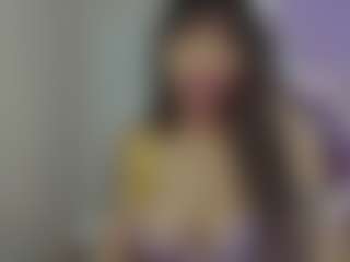 YazminRoyal's Live Sex Cam Show