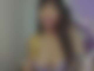 YazminRoyal's Live Sex Cam Show