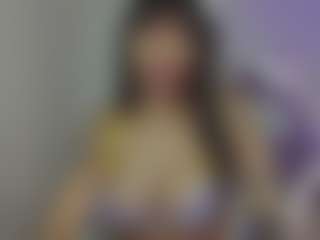 YazminRoyal's Live Sex Cam Show