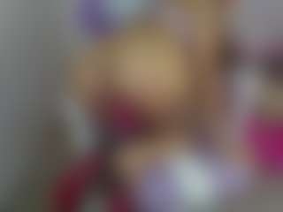 YazminRoyal's Live Sex Cam Show