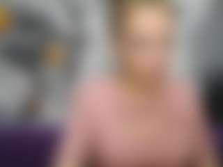 ElizabethSo's Live Sex Cam Show