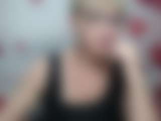 EllaBonito's Live Sex Cam Show