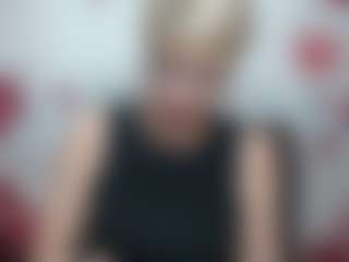 EllaBonito's Live Sex Cam Show