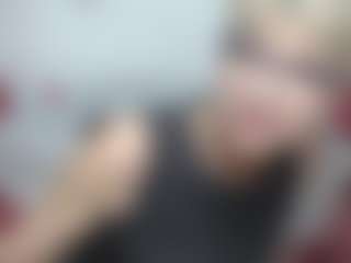 EllaBonito's Live Sex Cam Show