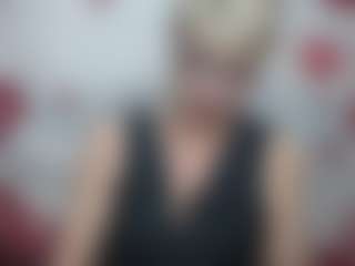 EllaBonito's Live Sex Cam Show