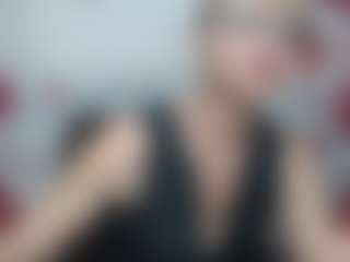 EllaBonito's Live Sex Cam Show