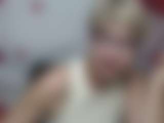 EllaBonito's Live Sex Cam Show