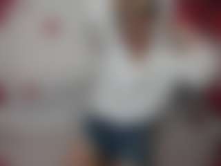 Live cam show with EllaBonito - Control on SpunkLive