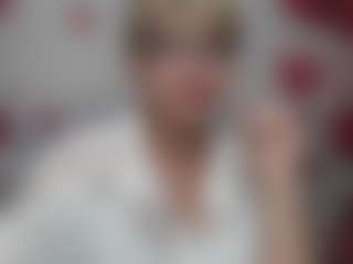 EllaBonito's Live Sex Cam Show