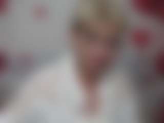 EllaBonito's Live Sex Cam Show
