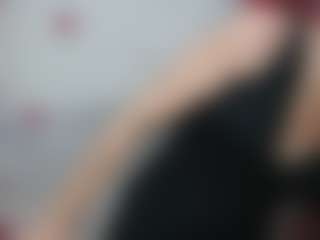 Live cam show with EllaBonito - Glasses on Hubzter Live