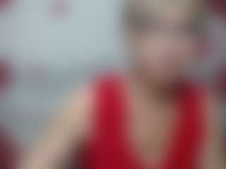 Live cam show with EllaBonito - Glasses on crypto-cams