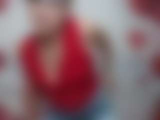 EllaBonito's Live Sex Cam Show