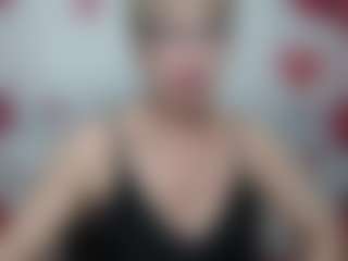 EllaBonito's Live Sex Cam Show