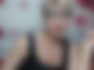 Live cam show with EllaBonito - Thin on slutload