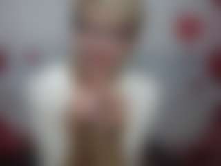 EllaBonito's Live Sex Cam Show