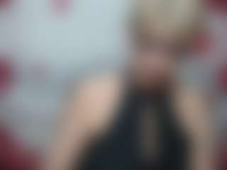Live cam show with EllaBonito - Control on Uber Horny