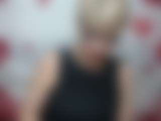 Live cam show with EllaBonito - Striptease on crypto-cams