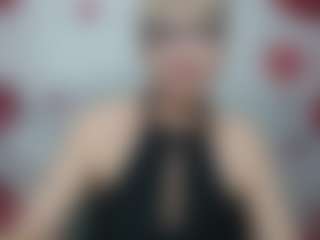 EllaBonito's Live Sex Cam Show