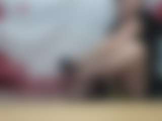 Эротическая трансляция с EllaBonito — Flashing на Camsoda